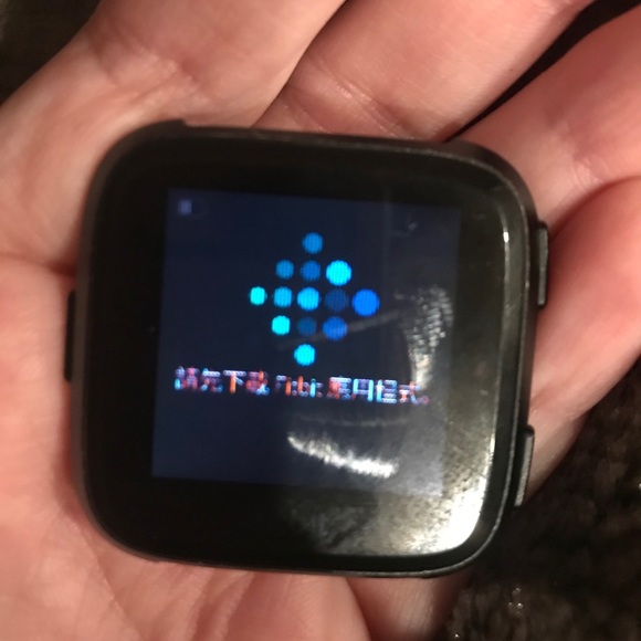 Fitbit Versa v1 - for parts - Picture 1 of 5
